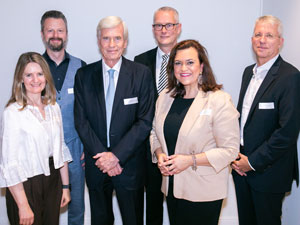 HR Hausgeburtstag 224 s