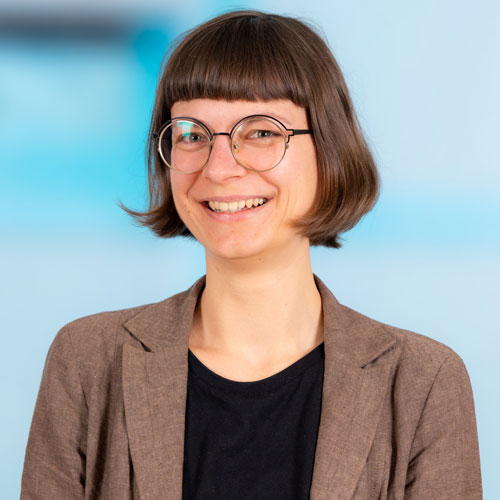 Dr. Anna-Sophie Heinze